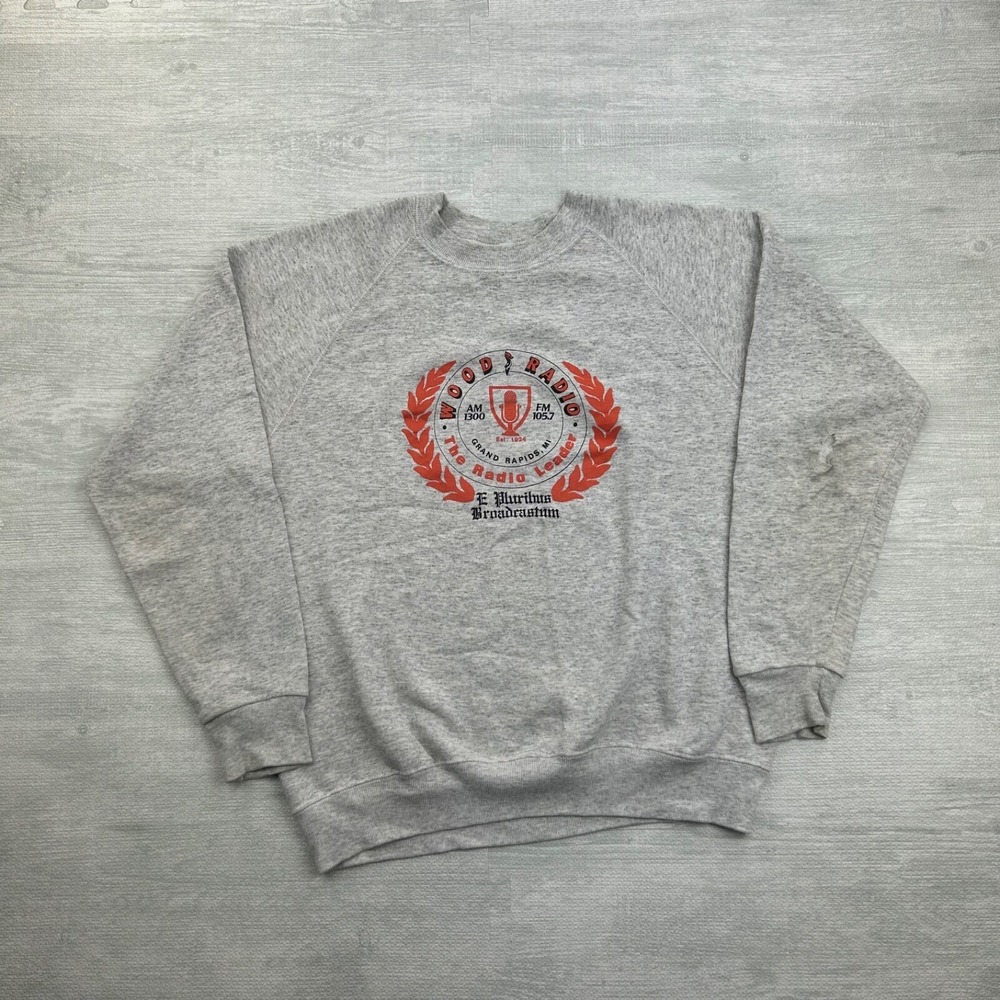 Vintage 80s Wood Radio Sweatshirt Size XL Gray‎ Grand Rapids The Radio Leader